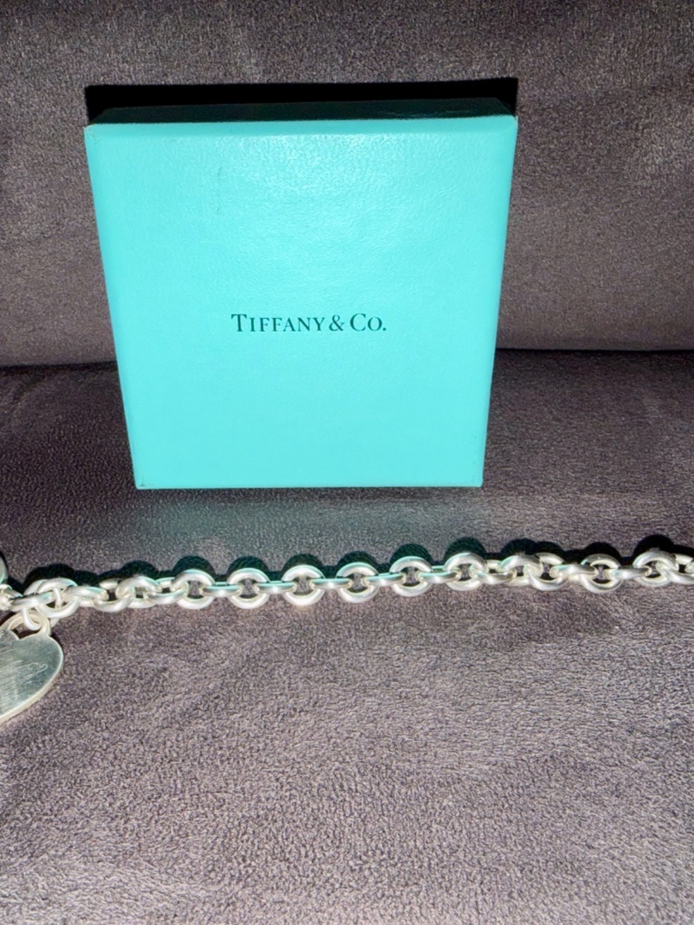 Authentic Vintage 2003 Tiffany & Co. Sterling Silver Heart Tag Toggle Bracelet - Picture 2 of 8